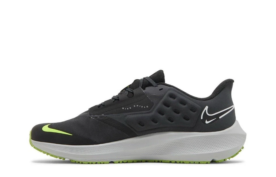 Nike Air Zoom Pegasus 39 Shield 'Black Dark Smoke Grey' DO7625-002 Men's size 7 - Image 2 of 4