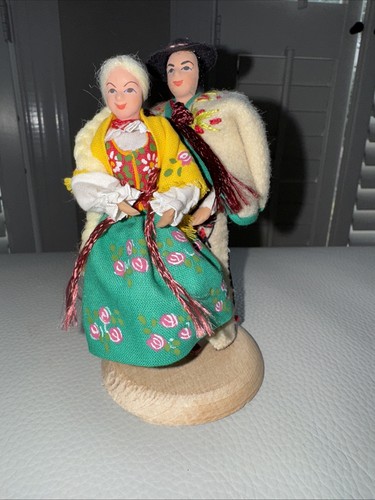 POLISH FOLK ART COUPLE Figure Doll Hand Made in POLAND 5 1/4" Older 1988