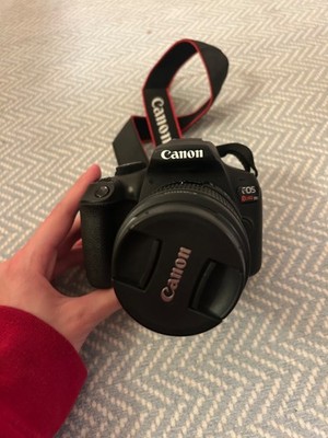 Cannon EOS rebel T6 with accesories