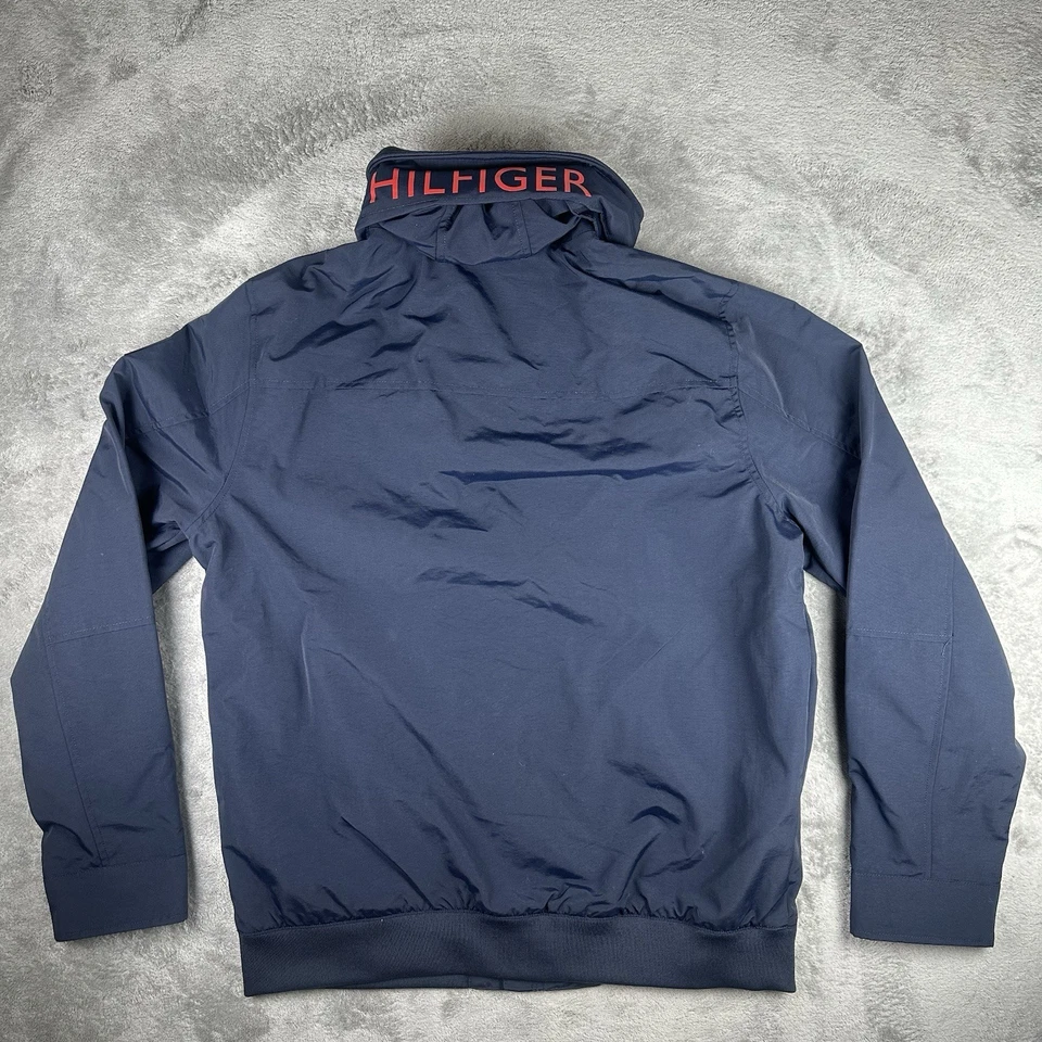 NWT Tommy Hilfiger Men’s Regatta Water Resistant Jacket Navy Size M - Image 2 of 4