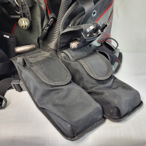 Oceanic Cruz Scuba Dive Weight Integrato BCD Taglia XL con Pesi Nero e Rosso - Foto 12 di 17