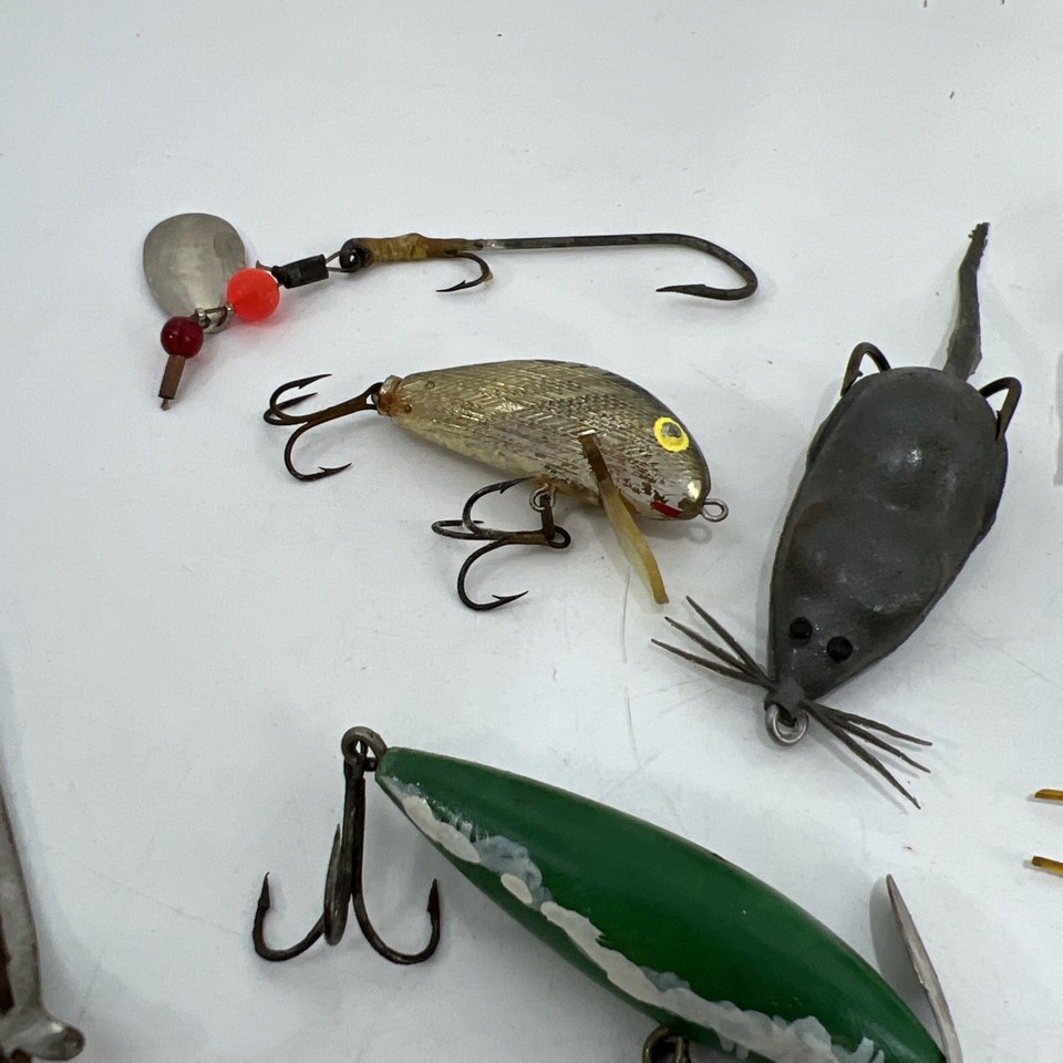 Leurres De Pêche Vintage : Toupie Fred Arbogast, Tony Accetta – Lot Original Pour Pêche Aux Carnassiers