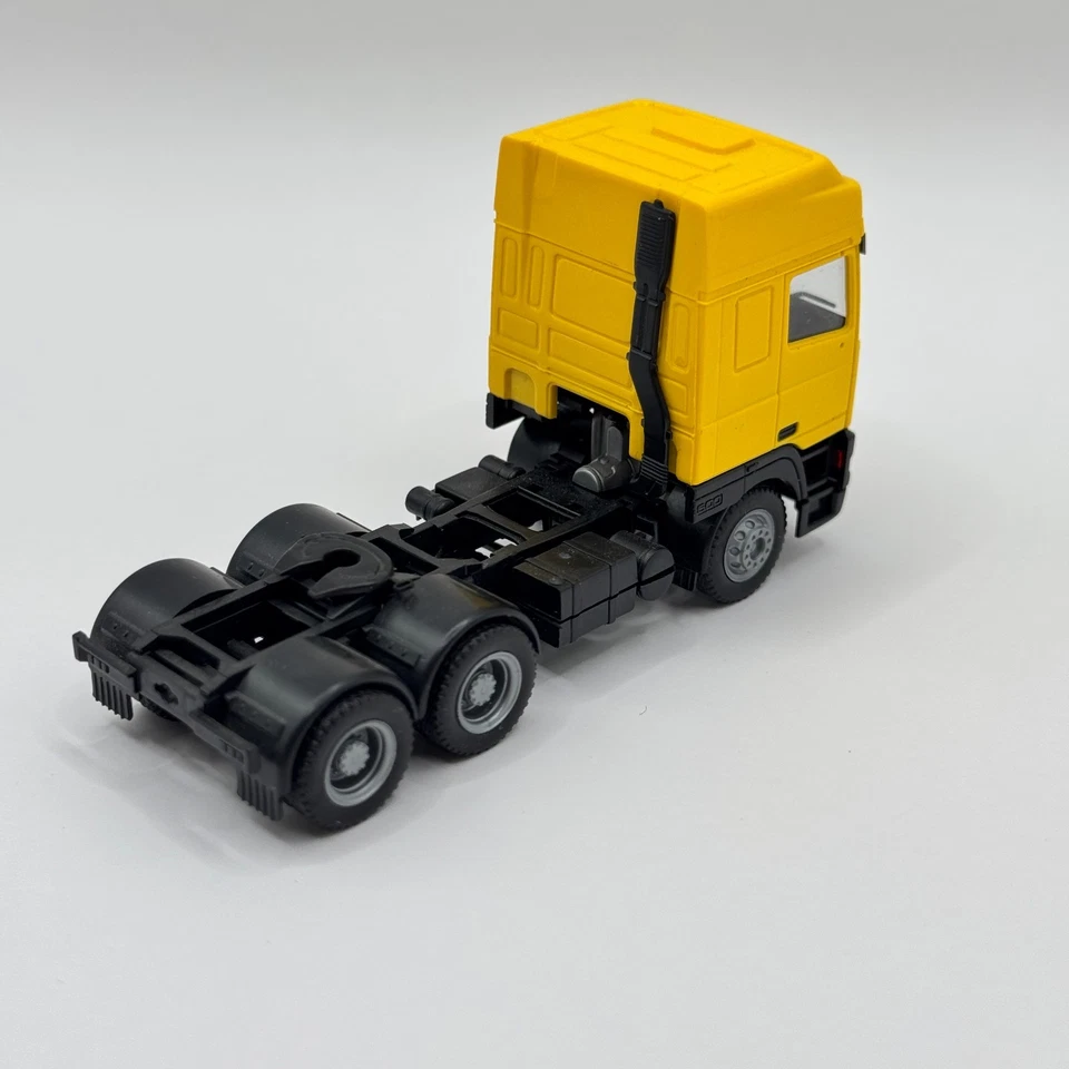DAF 95 XF 6x2 Truck Tractor Yellow | Herpa 1:87 (H0) | Original Box - Image 4 of 4