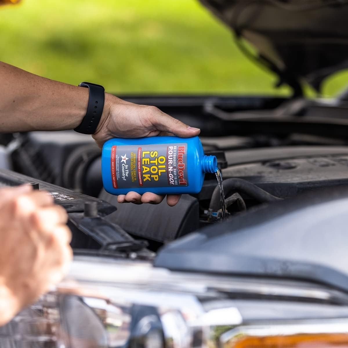 BlueDevil Oil 8 Oz Stop Leak Engine Sealer for Permanent Oil Leak ...