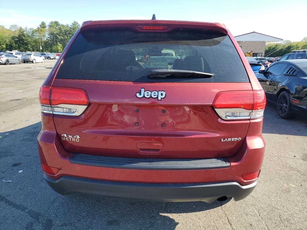 Used Deck Lid fits: 2014 Jeep Grand cherokee privacy tint glass w/rear view came