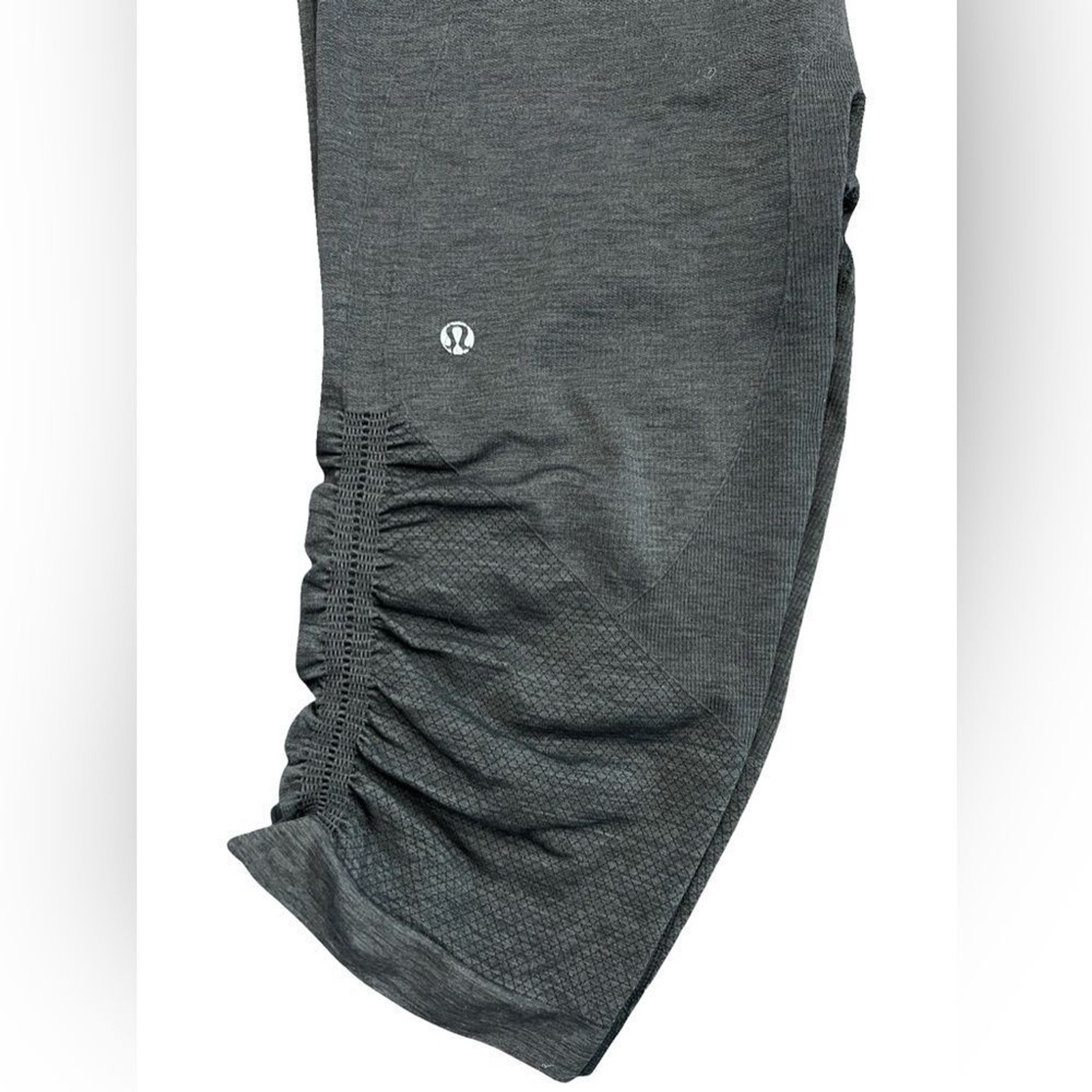 Lululemon Cropped Performance Workout Leggings – … - image 2