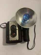 Vintage Argus Seventy-Five 75 Photo Film Camera With Flash Bulb/case - Untested