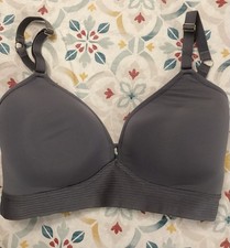 Lively Gray Adjustable Back Hook Closure Wireless Bra 34 DD