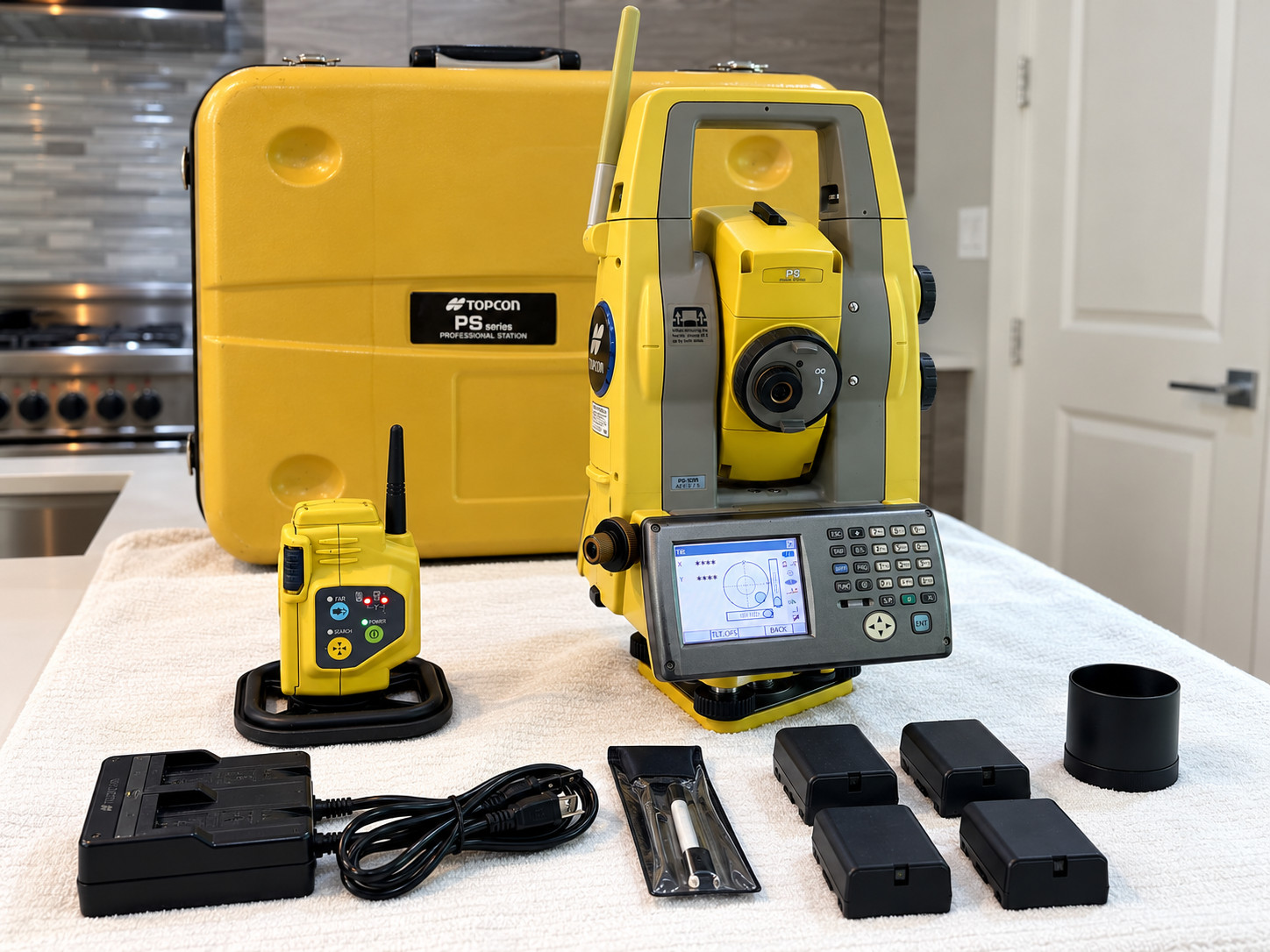 Topcon Total Station PS-101A 1” Robotic w/ RC-5 Remote Batteries Charger Case