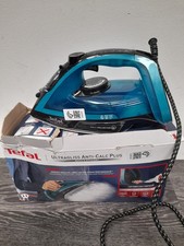 Tefal Ultraglide Anti-Calc Plus Steam Iron 2800W FV6870 Blue Silver Durilium 