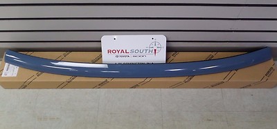 Toyota FJ Cruiser Front Windshield 8X0 Blue Painted Upper Molding