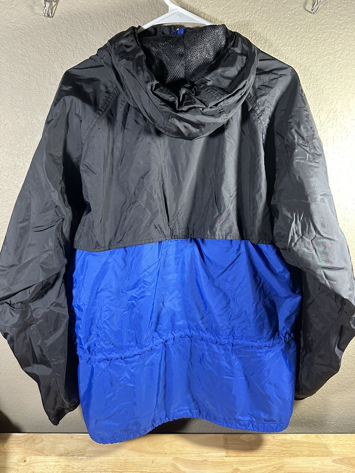 Helly Hansen Jacket Packable Nylon Black Windbrea… - image 9