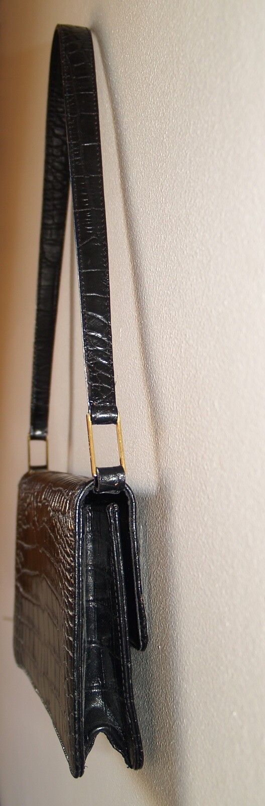 VINTAGE black leather crocodile style handbag image 6