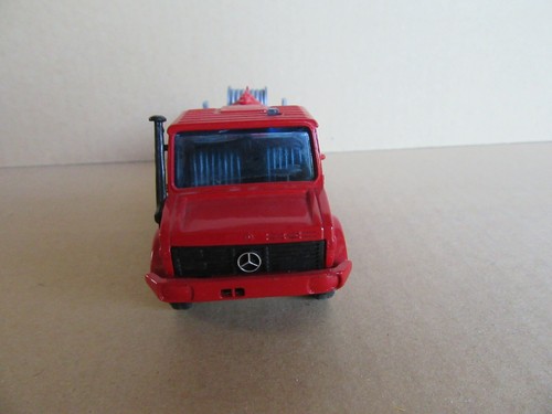535J Solido Mercedes Unimog 406 Intervention Aeropuerto - Imagen 5 de 6