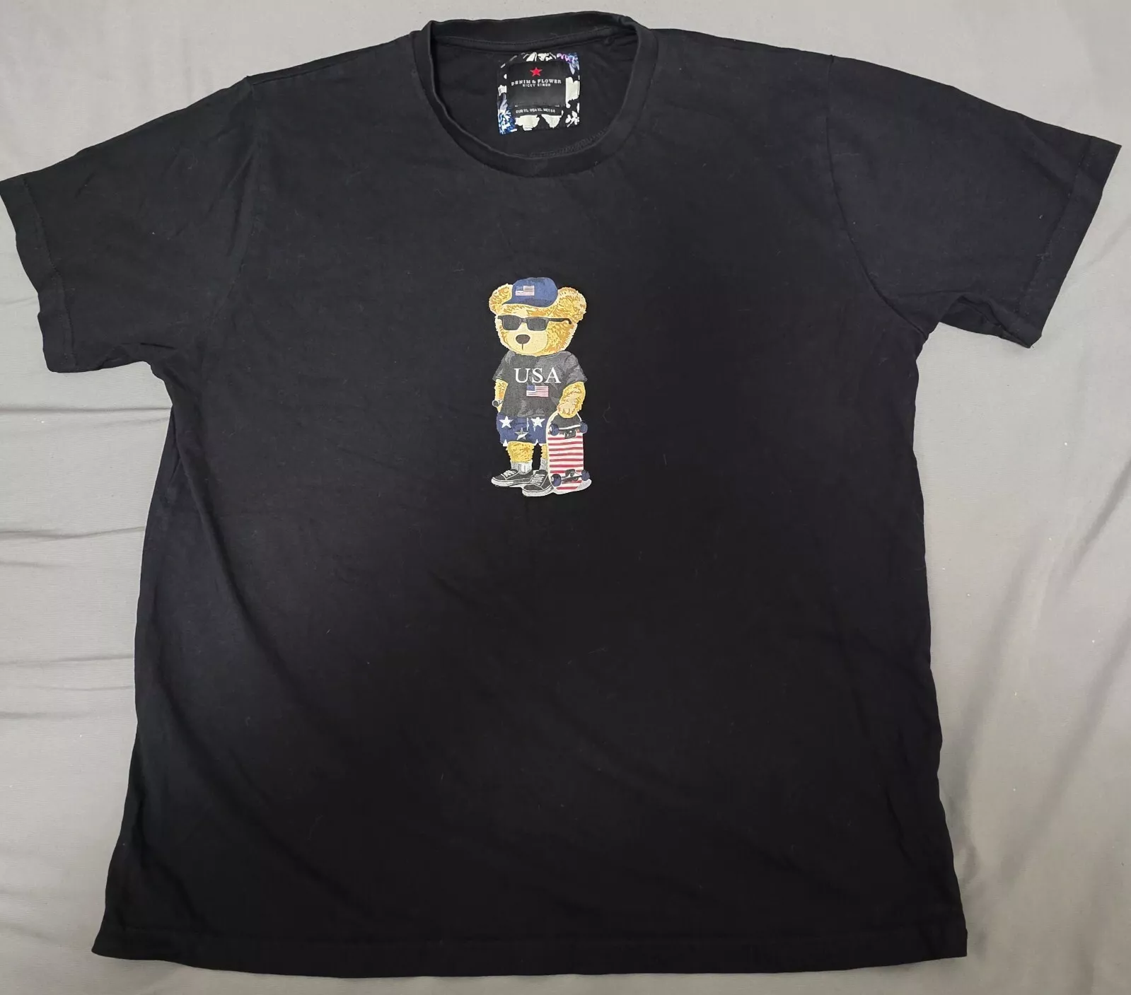 Denim et fleur Ricky Singh XL skateboarder ours en peluche T shirt Supreme huf polo