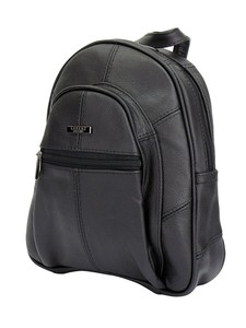 rucksack with zip all around