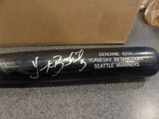 Bate autografiado Yuniesky Betancourt Louisville Slugger-Marineros