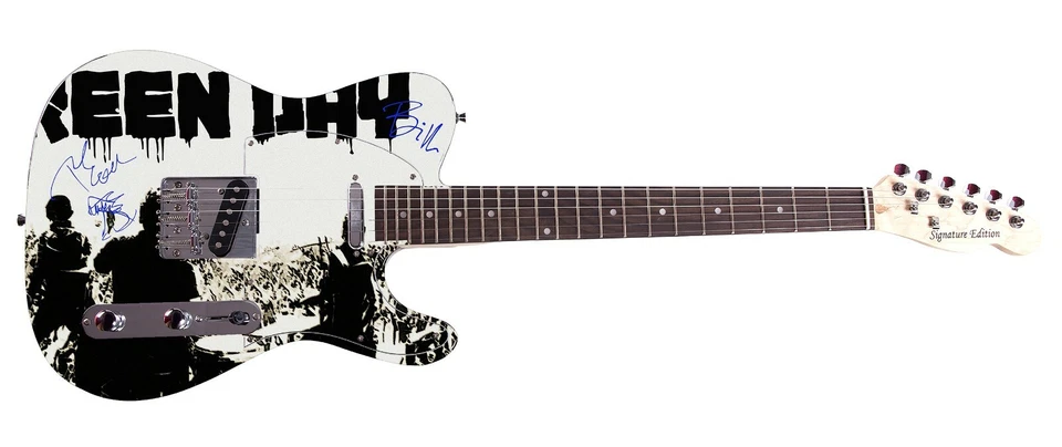 Greenday Autographed Cover Album LP CD DVD Photo Guitar  - Image 2 of 3