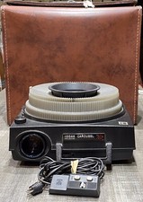 Kodak 750H Carousel Slide Projector with Carousel Remote Case Tested Works READ