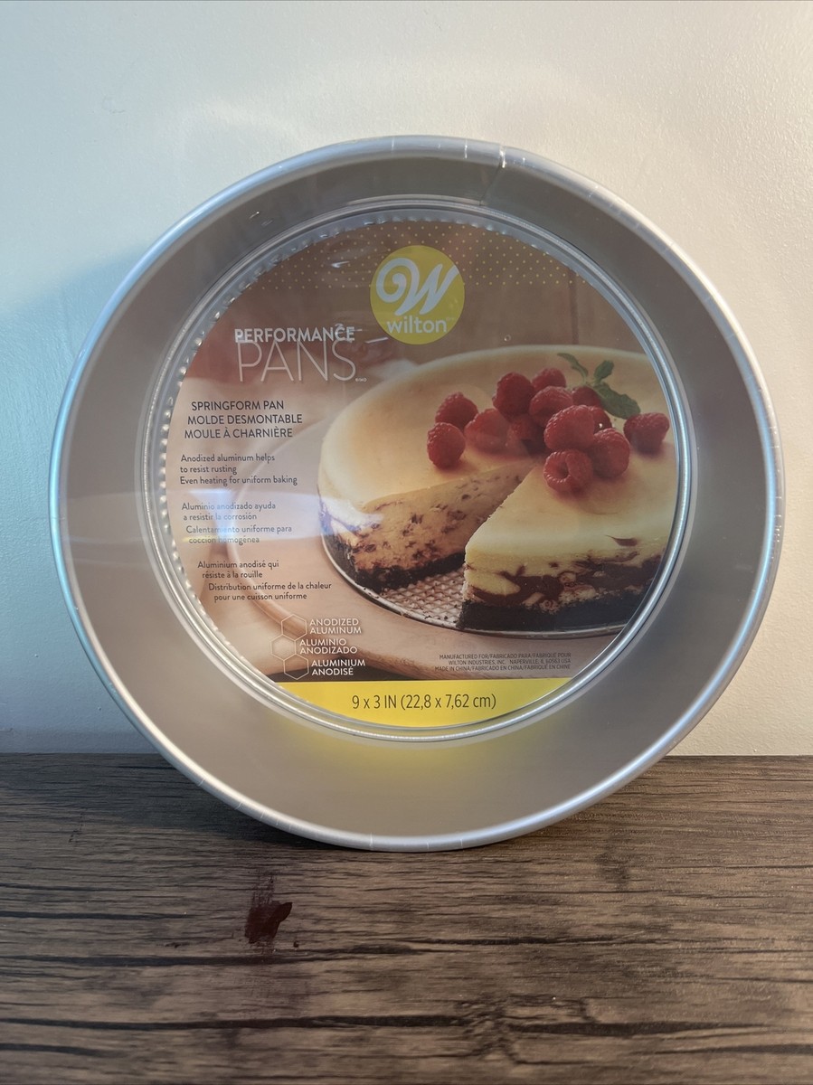 New Wilton Aluminum Springform Pan, 9x3 Inch Round Pan for Cheesecakes and  Pizza