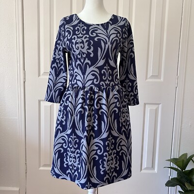 blue satin silk dress Dusty Slim Fit Midi – Aquarius Brand Size:21.5 37/38 Elevate any special occasion Product ID:ADAE212592_AA002_M Spring Outfit: Navy Lace