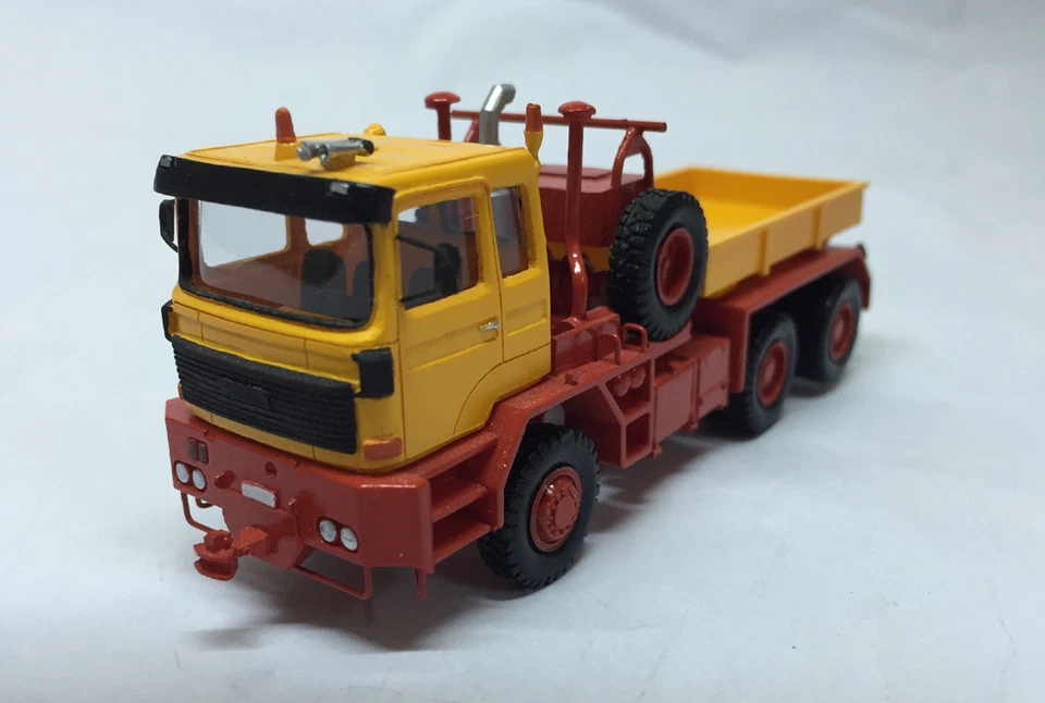 HO 1/87 Faun FZ 40.45/45 6x6 URSS - 1984 - Modelo de resina listo para usar Foto 3 de 4