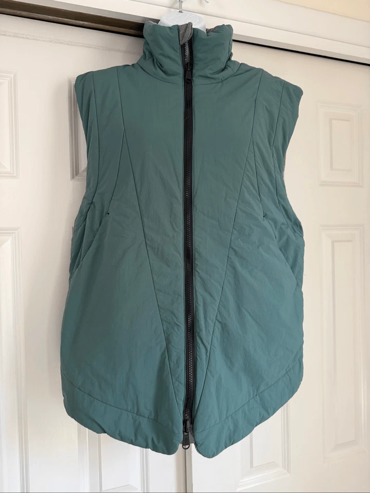 Chaleco polar reversible Free People Movement Slalom - Jade medianoche Foto 3 de 4