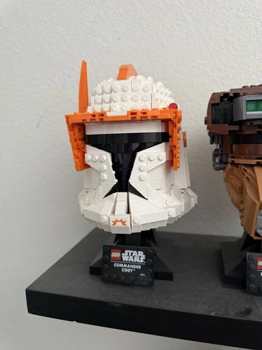 LEGO Star Wars Clone Commander Cody Helmet 75350 Collectible Building Set