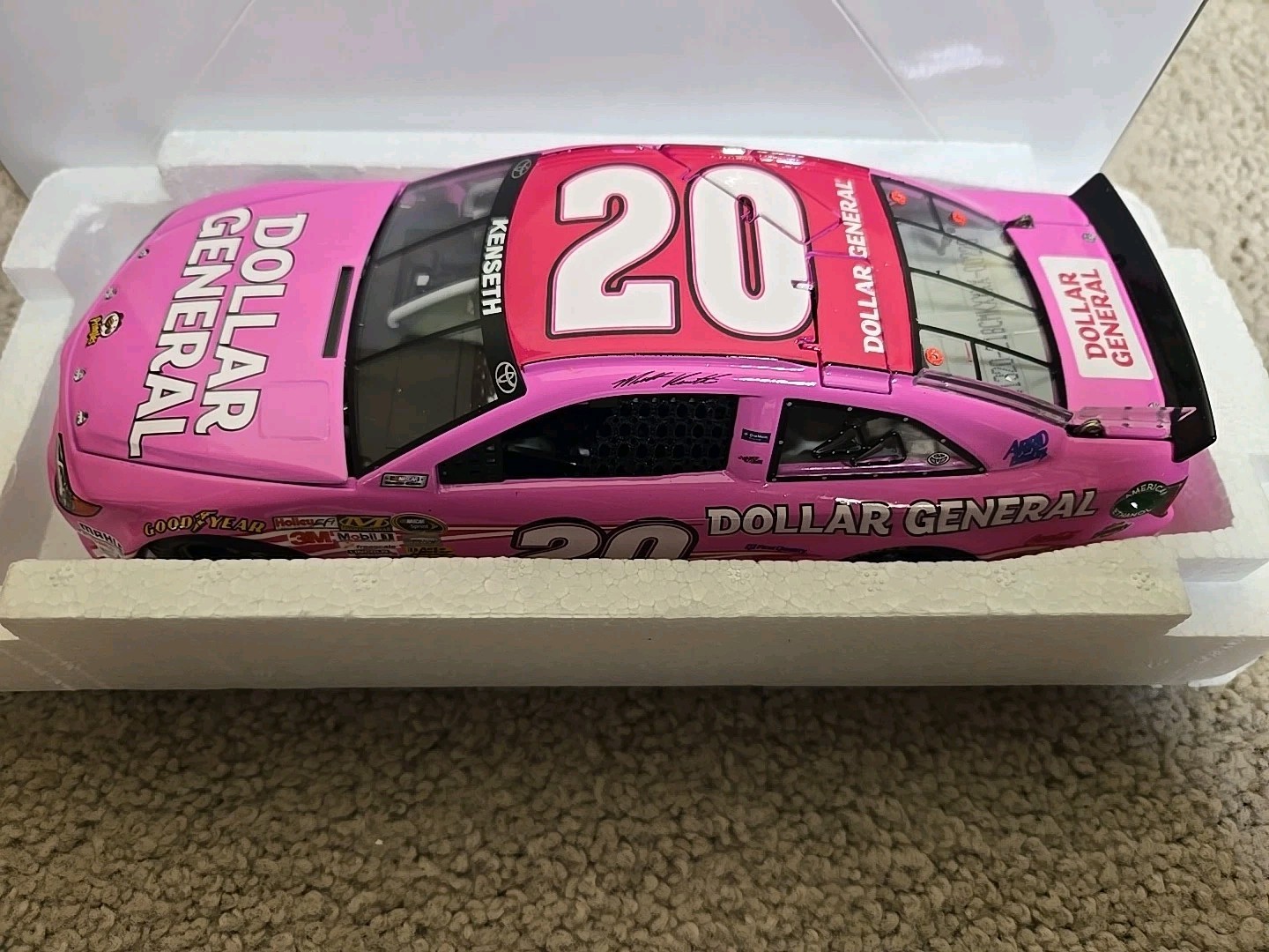 Picture 1 of 4