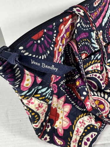 VERA BRADLEY Grand Traveler Bag Weekender Multicolor 24x14x8 Trolley Sleeve - Bild 4 von 12