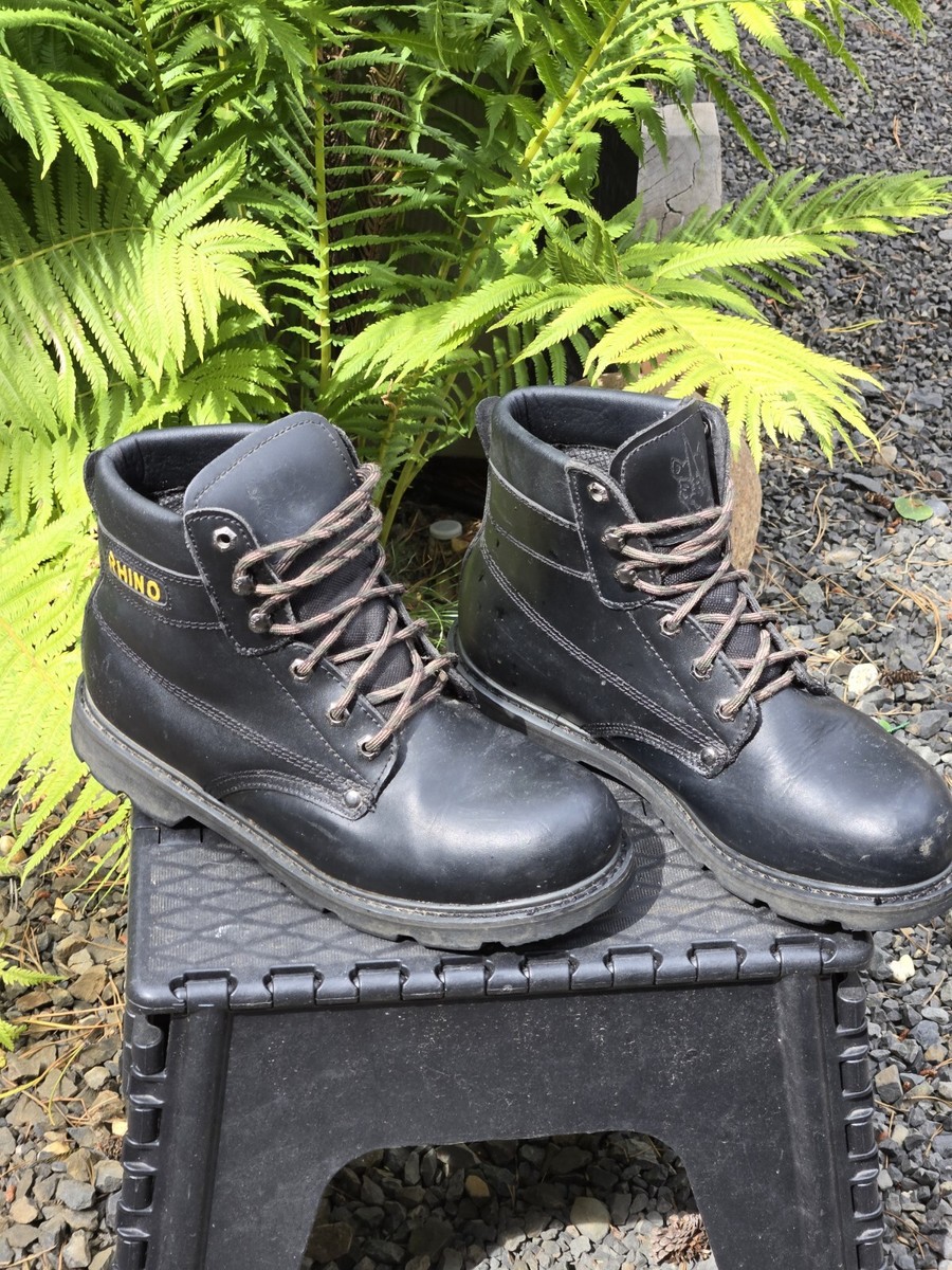 Slip Resistant What Are The Best Work Boots For Men Rhino Steel