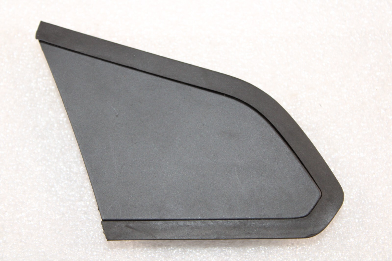 Lamborghini Huracan, LP610, 580, RH, Topper/Tonneau Trim, Used, P/N 4T7825184