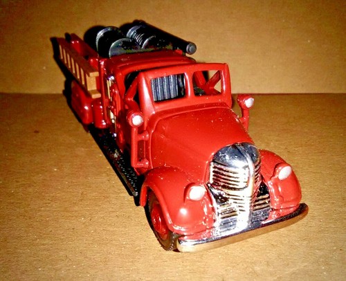 1939 Ward LaFrance HF 430 Model FIRE ENGINE 4" Long ~ Readers Digest - Picture 5 of 7