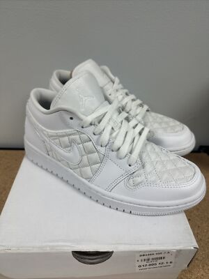 ◆NIKE◆ Air Jordan 1 Low Quilted “Triple White”★追跡可 Air Jordan Wmns Air Jordan 1 Low 'Triple White Quilted