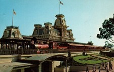 Postcard Orlando Florida, Walt Disney World Steam Railroad Train Magic Kingdom