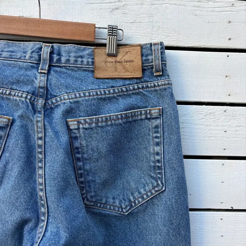 Calvin Klein Made in USA Denim Pants, Size 31.5 thumbnail 8