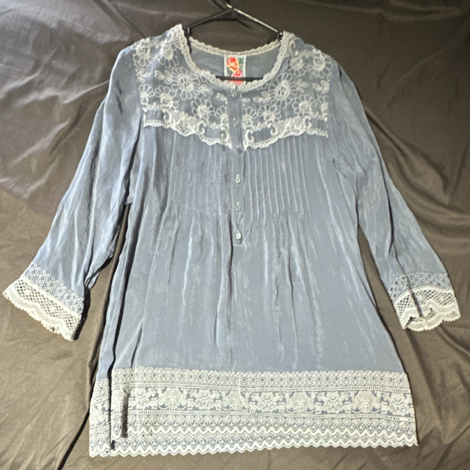Johnny Was Floral Embroidered Lace Tunic Blouse Button Blue White 3/4 M