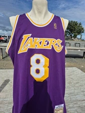  M & Ness Hardwood Classics Kobe Bryant Lakers Purple Jersey XL #8