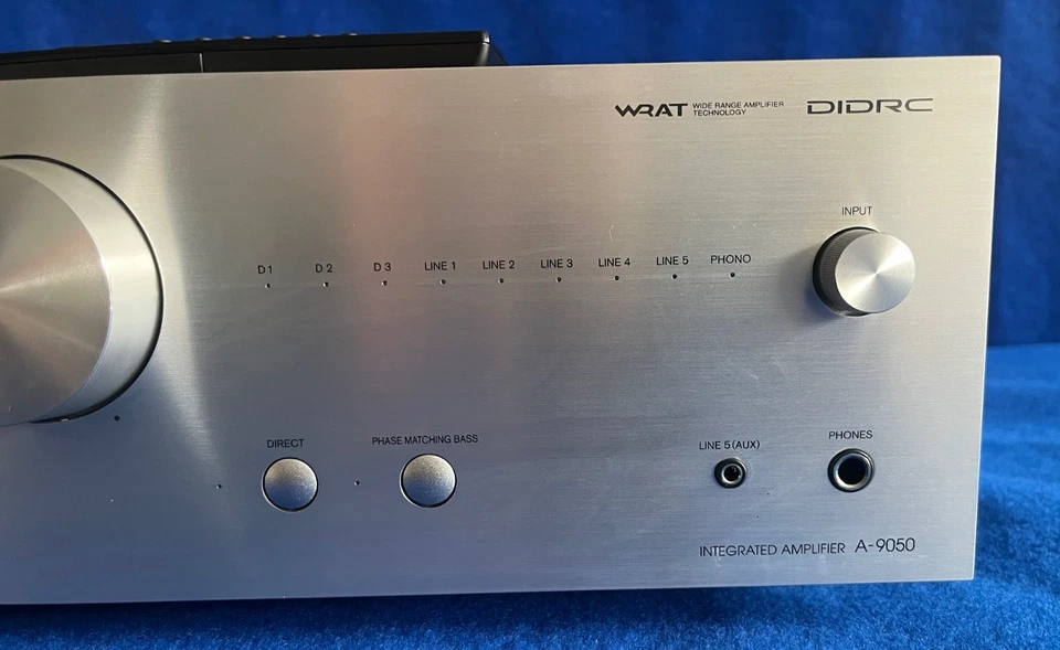 Onkyo A-9050 Amplificatore Stereo 200W 5 ingressi 4 uscite Silver - Immagine 3 di 4