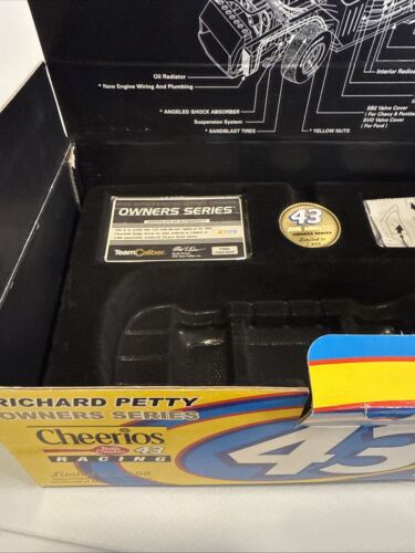 2002 RICHARD PETTY OWNERS Cheerios #43 John Andretti Dodge DIECAST 1/24 SIGNED - Picture 7 of 13