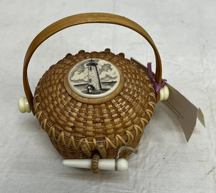 beautiful mini minature Nantucket Basket with lid lighthouse eBay
