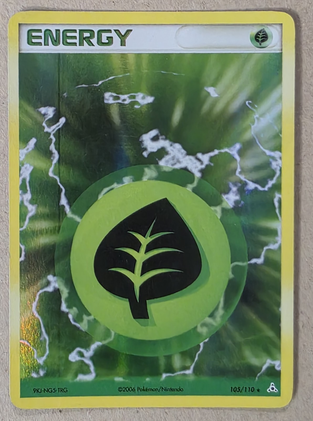 Grass Energy 105/110 EX Holon Phantoms Holo - NM!