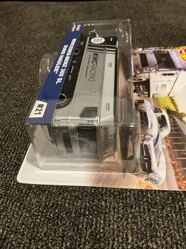 Transporte Hot Wheels Premium Team Mercedes-Benz 300 SL y Euro Hauler - Imagen 5 de 6