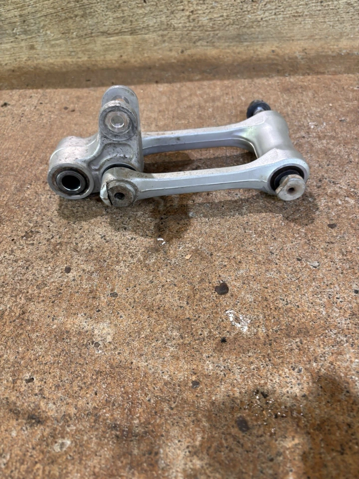 2012 Yamaha Yz250f Rear Suspension Conector - Image 2 of 4