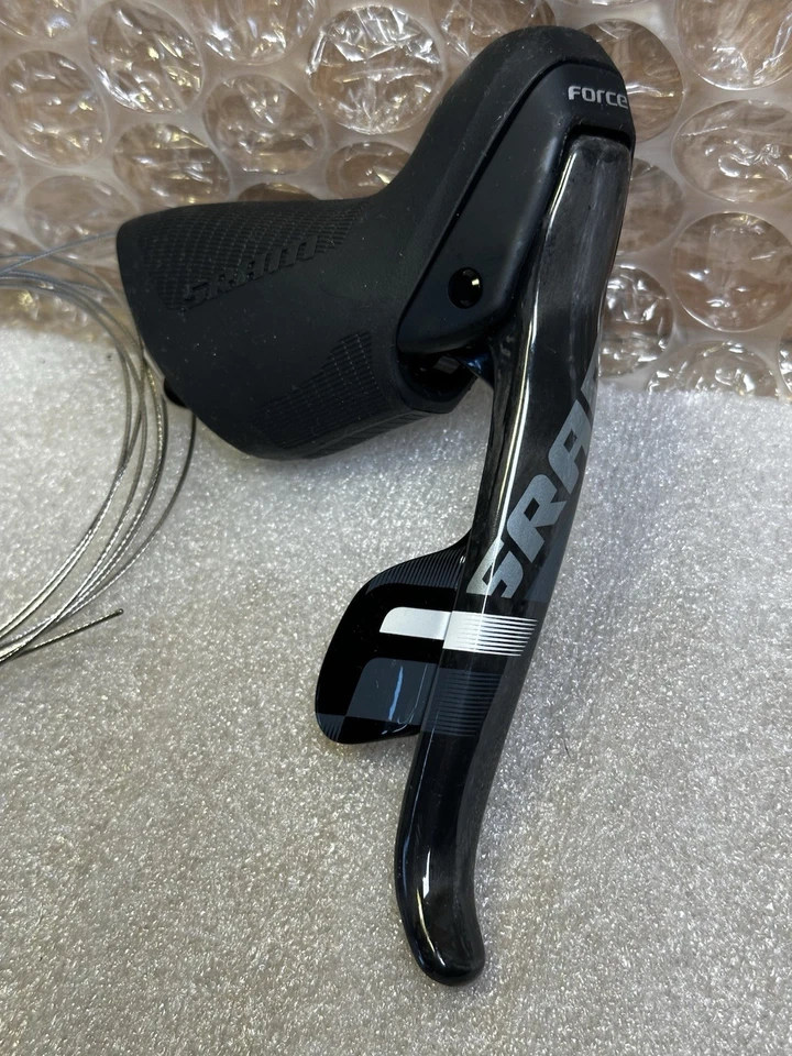 NEW! SRAM Force Right 11 Speed Carbon Shifter Mechanical Brake Red RRP £250 - Image 2 of 3