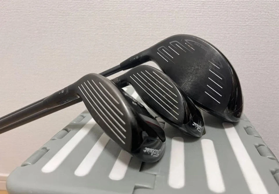 Controlador Titleist 917D2 solo cabezal de 10,5° y juego de madera de calle 913F de 15° y 19° Foto 4 de 4
