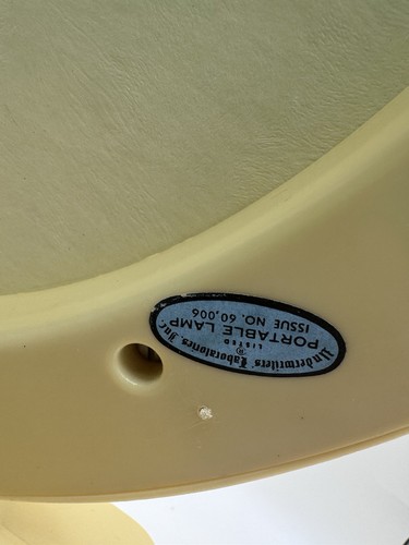 Vintage 70s Femme-Lite Slide Mirror Vanity Lamp With Drawer Beige Plastic - Picture 8 of 10