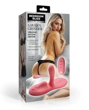 Bedroom Bliss Vibrating Silicone Grinder w/Remote Control – Rechargeable