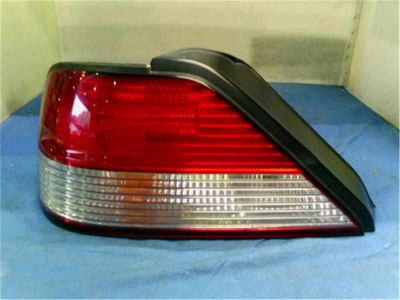JDM NISSAN HY33 MY33 CEDRIC ZENKI Tail lights Left side