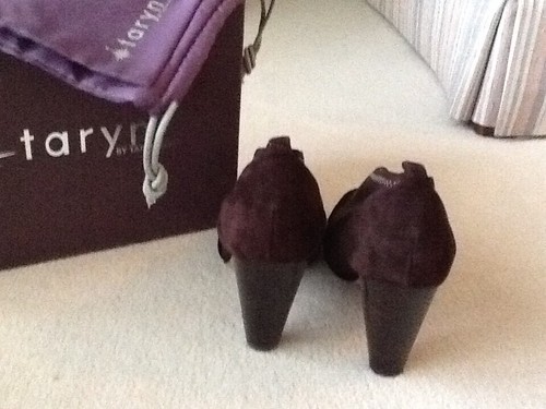 Women's Shoes - Taryn by Taryn Rose Brown Neoprene/Suede 3.5"Ht 9.5M $65 - Picture 2 of 9